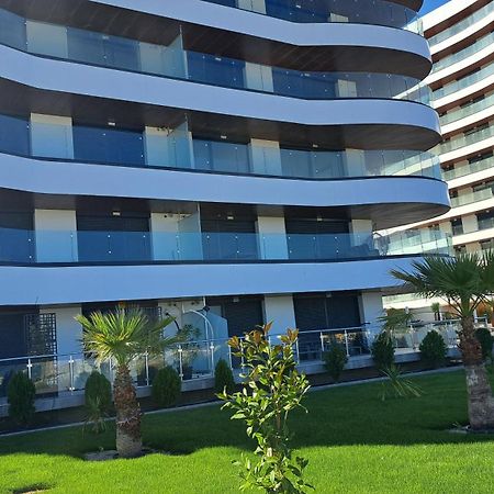 Mamaia Nord Studio La 10 M De Plaja Langa Cluburi Екстер'єр фото